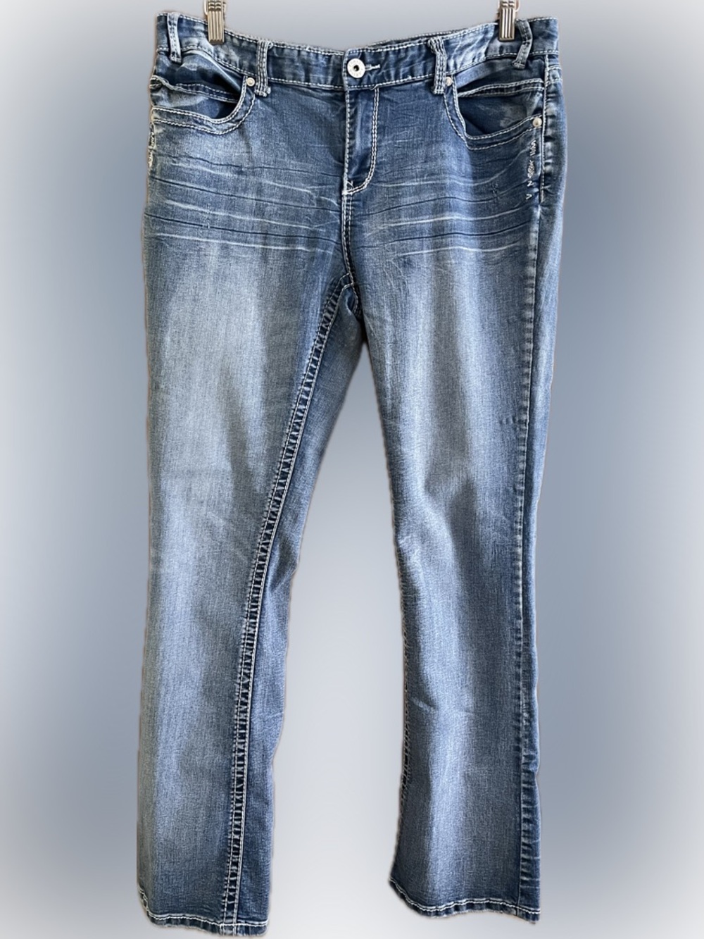 Ariya Women’s Blue Denim Jeans - Classic Mid Wash